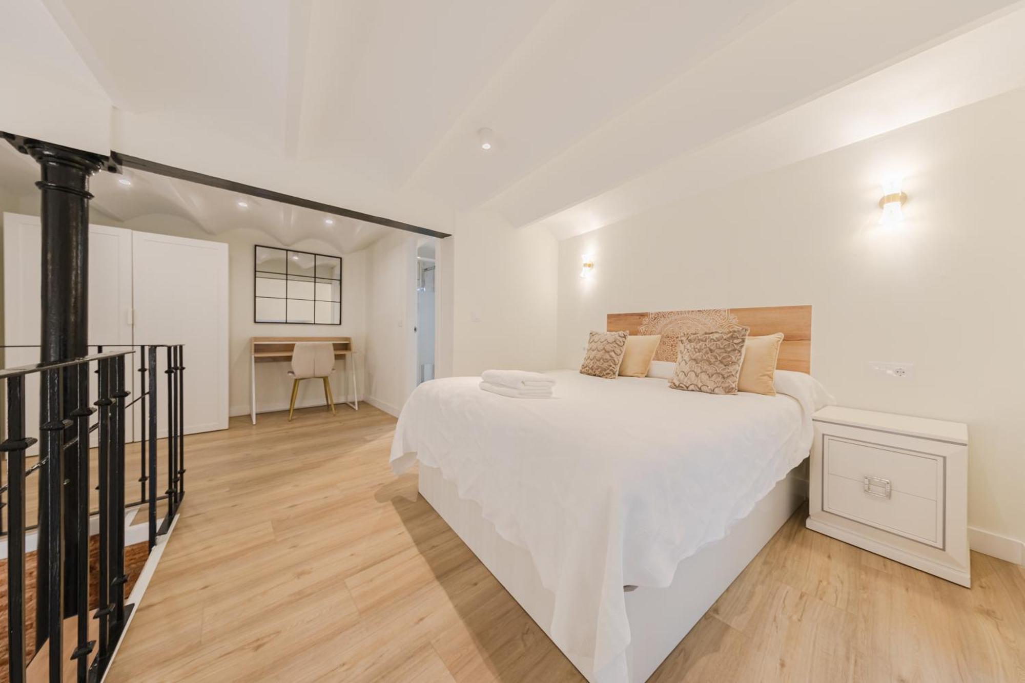 Apartment Duplex Dreams De Barrio Santa Cruz Sevilla
